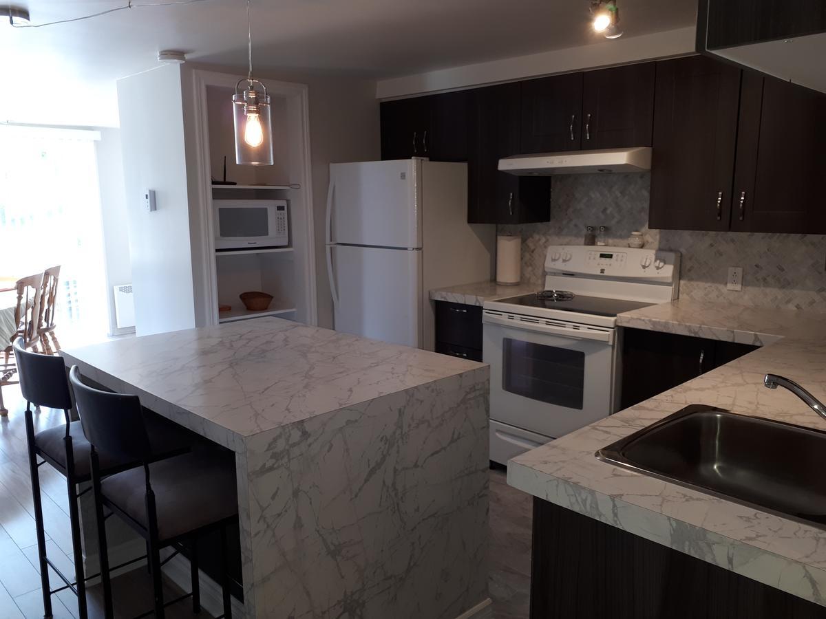 Les Appartements De La Bergeronnette Grandes-Bergeronnes Exteriör bild